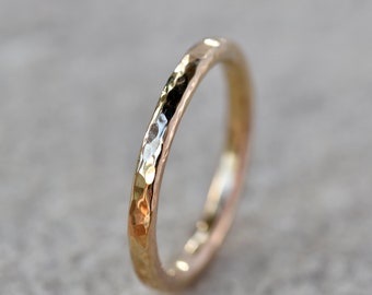 Hammered 9ct Gold Wedding Ring: Minimalist Solid Gold Band