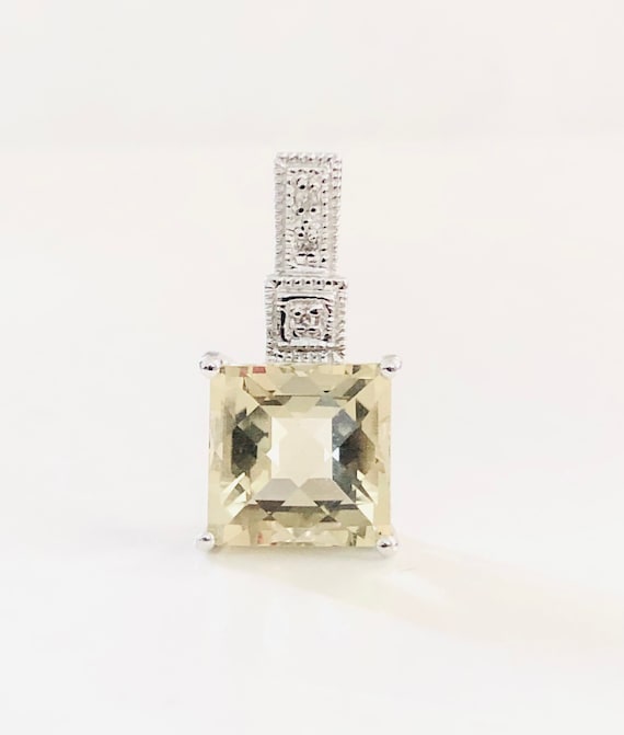 Solid 14KT White gold Square Lime Quartz & genuin… - image 3