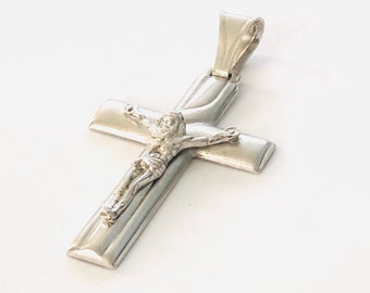 White Gold Crucifix - Etsy Australia