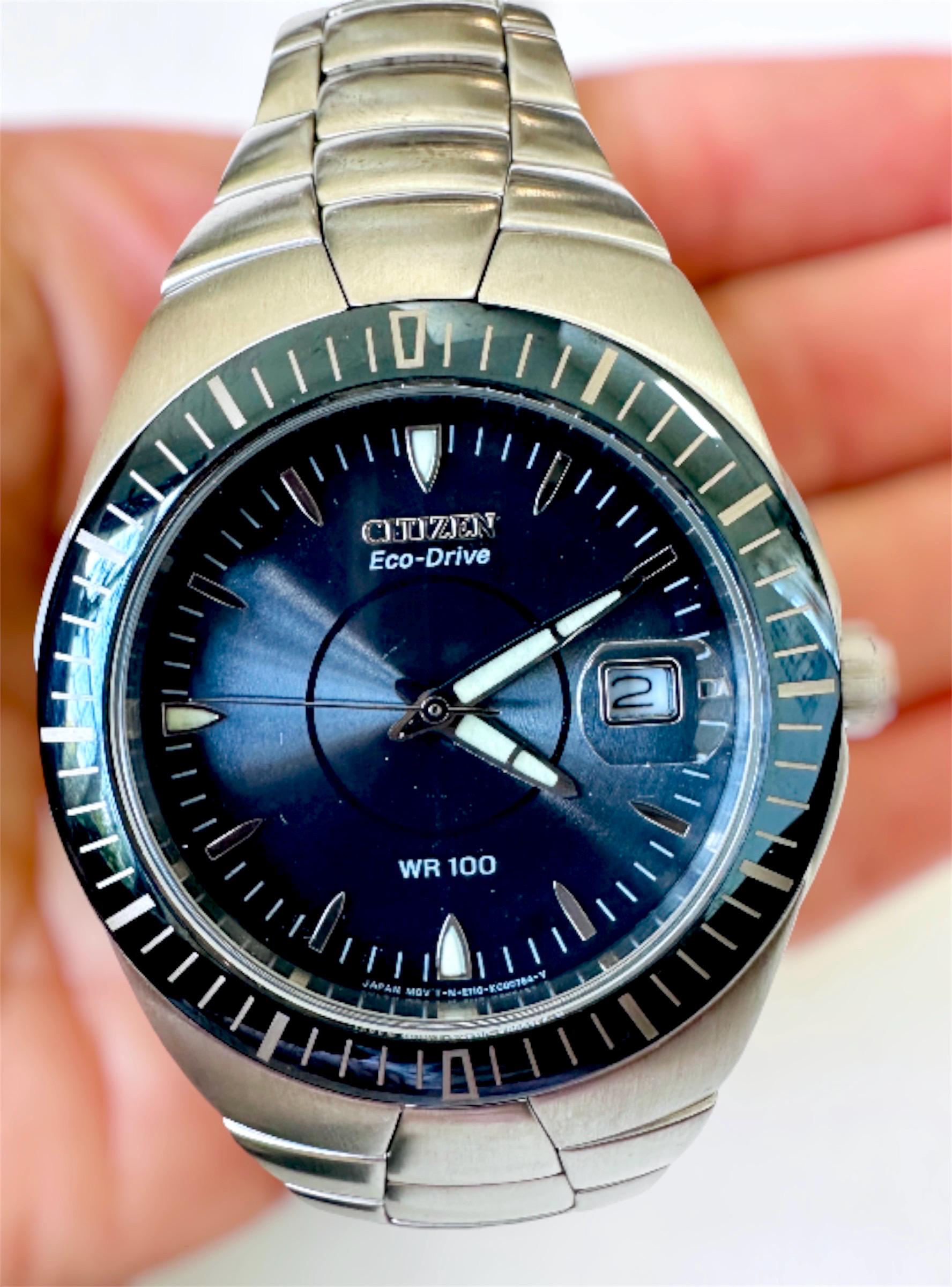 Reloj Citizen Eco-Drive BM0746-59L con caja, manual y etiqueta