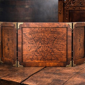 Personalized Wooden DM Screen: Esoteric Alchemy Dungeons and Dragons