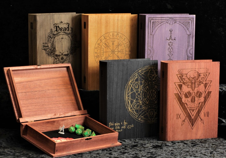 Book Effect Dice Box And Roll Tray | Personalised | DND | D&D | Dungeons and Dragons | Tabletop Gaming | D20 | Geek Gift | Dice Storage 