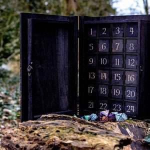 Engraved Dice Advent Calendar For Dungeons and Dragons, Tabletop Gaming and Table Top Roleplay Fans