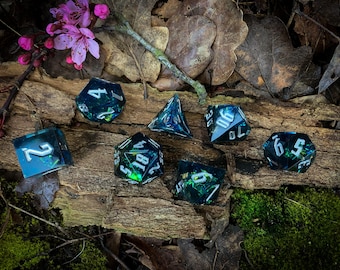 From The Depths Green and Black Glitter Luxury Sharp Edge Dice In Gift Box | D&D Polyhedral Dice Set | DND Gift Set | Dungeons and Dragons