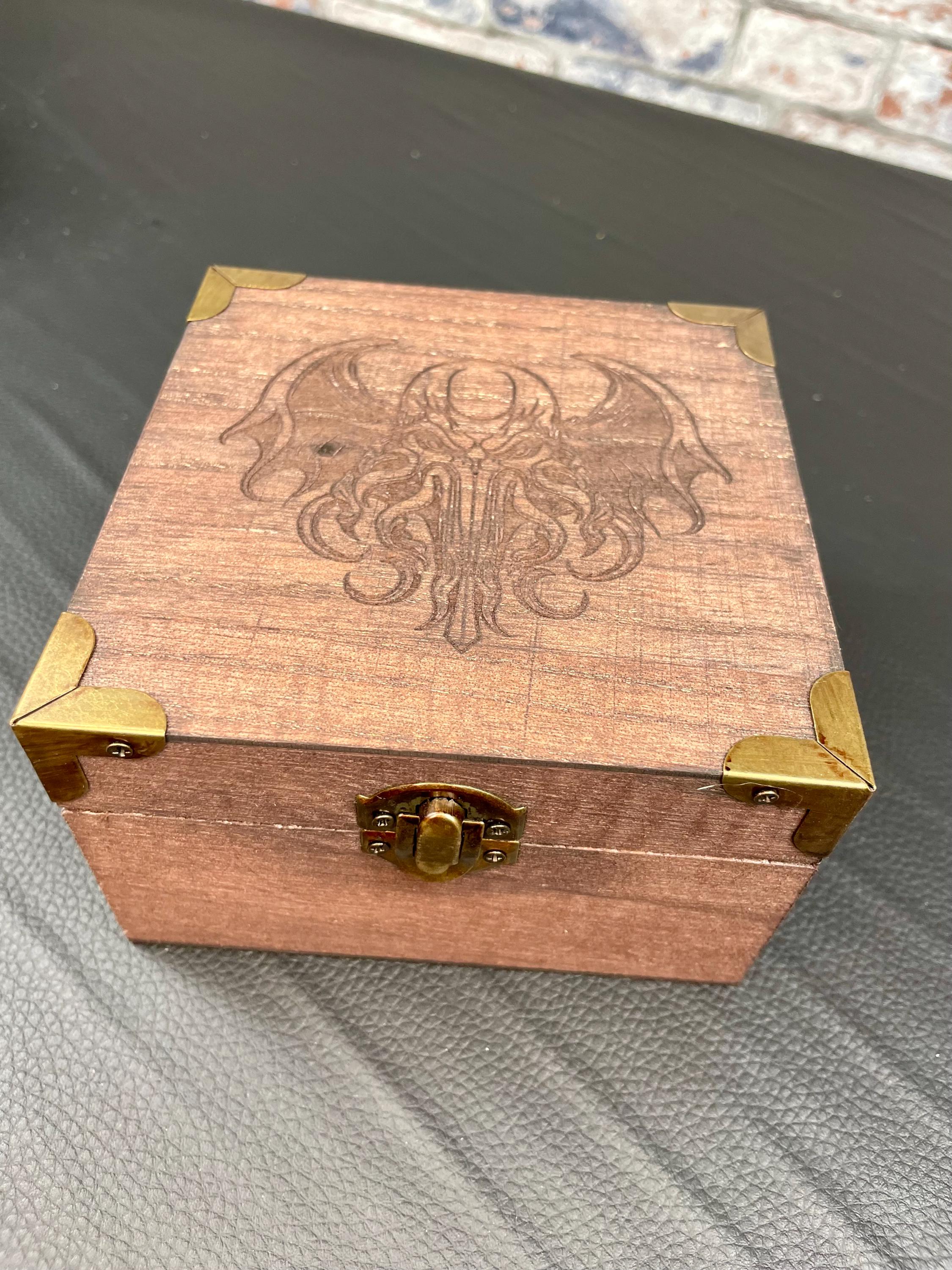 Personalized DND Dice Box: Engraved Tabletop Gaming Storage Vault - Etsy UK
