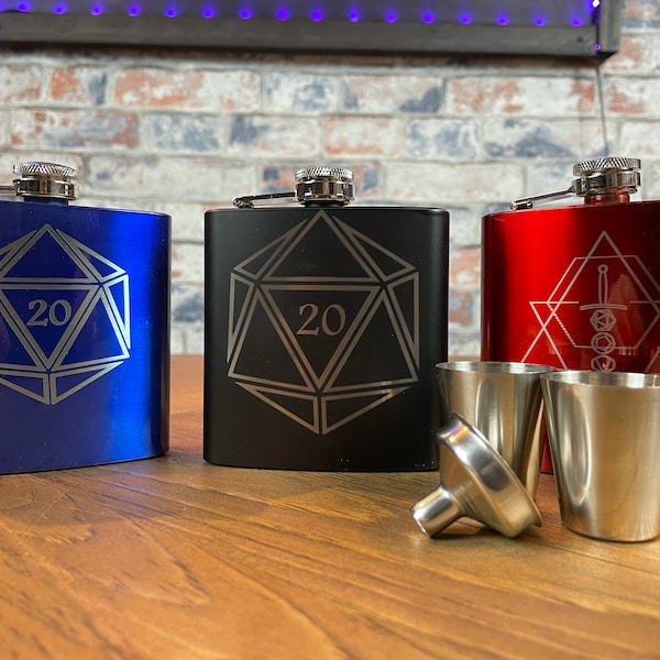 DND Engraved Hip Flask | Choice Of Colours & Designs | Table Top Gaming Gift | Dungeons and Dragons Drinking Gift | Engraved Gifts