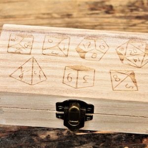 Mini Felt Lined Dice Box | Dice Storage Box | D&D | Table Top Gaming Accessories | Dice Vault | Personalised Dice Box