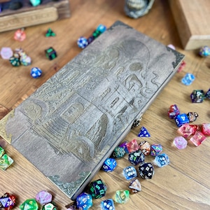 Cthulhu&#39;s Kingdom Dice Box | D&D Dice Box | Roll Tray | Tabletop Gaming | Wooden Dice and Accessory Storage | Dungeon and Dragons | RPG