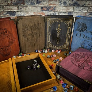Wooden dice box and roll tray. Engraved to order in your choice of design and colour. Perfect for Dungeons and Dragons. tabletop gaming and tabletop RPG's. Made to order by Fandomonium