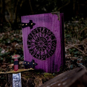 Engraved Dice Advent Calendar For Dungeons and Dragons, Tabletop Gaming and Table Top Roleplay Fans