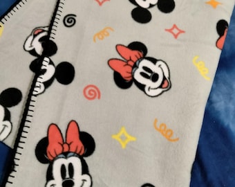 Mickey and Minnie Mouse toddler blanket