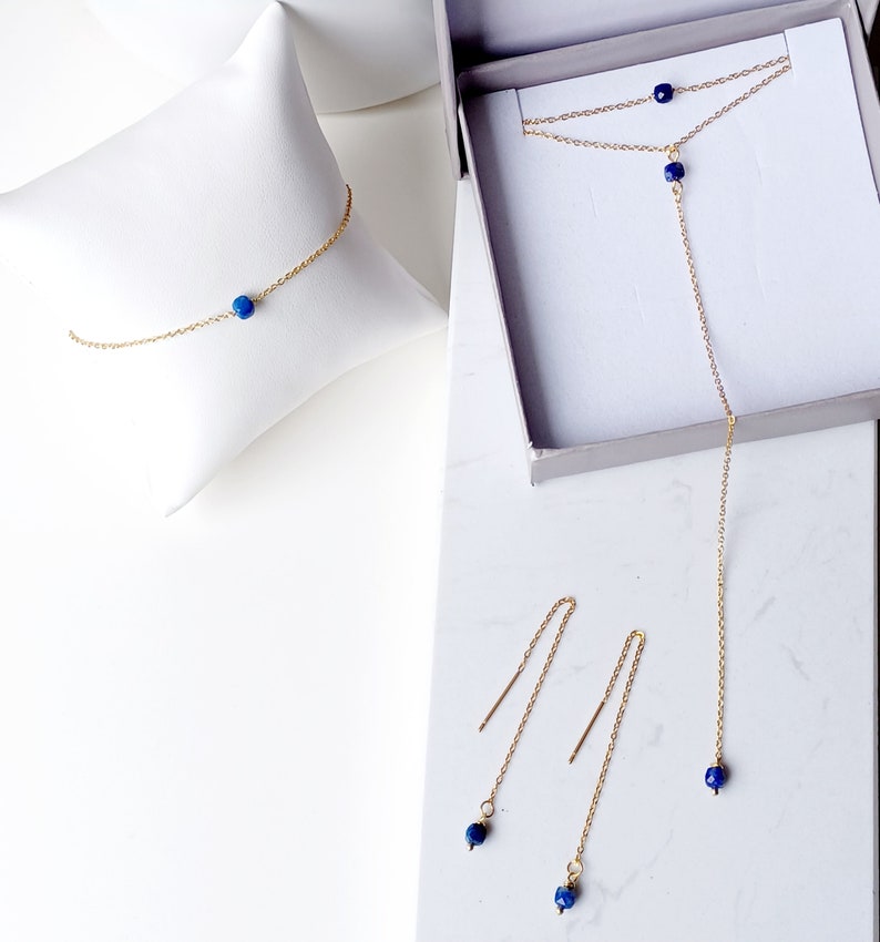 Parure de mariée avec collier de dos bracelet pendantes d'oreilles bijoux à pierres bleues Lapis-lazuli ou Apatites parure minimaliste. image 7