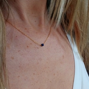 Parure de mariée avec collier de dos bracelet pendantes d'oreilles bijoux à pierres bleues Lapis-lazuli ou Apatites parure minimaliste. image 4