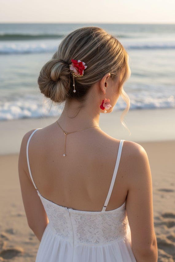 Strapless Dress Back Necklace - Minimalist Wedding Jewelry.