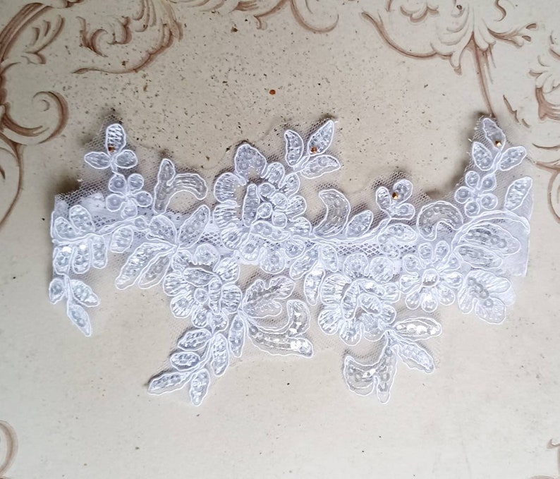 APOLLINE White lace garter with rhinestones chic and trendy wedding image 8