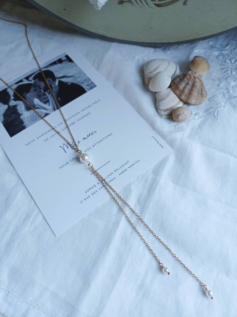 Collier de dos fin à perles nacrées blanches bijou dos nu mariage, chic et bohème. image 5