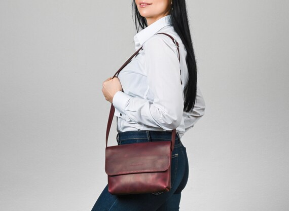 Casual leather bag, Shoulder woman bag, Gift for her, Leather purse, Handmade leather bag, Shoulder leather bag