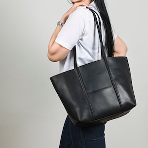 Black leather tote, Tote leather bag, Leather tote bag, Woman shoulder bag, Gift for her, Leather shopping bag, Laptop bag