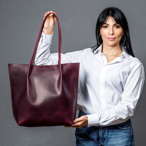 Burgundy tote, Woman shoulder bag, Leather shopping bag, Tote leather bag, Leather tote bag, Extra large tote bag, Shoulder woman bag