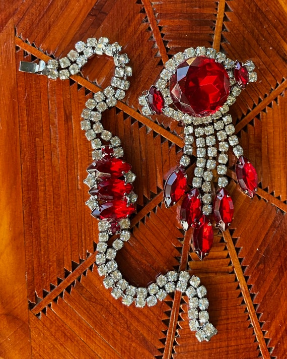 Amazing Hobé Ruby Red Rhinestone Dangle Brooch & … - image 5
