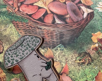 Green Gill Mushroom Wooden Pin