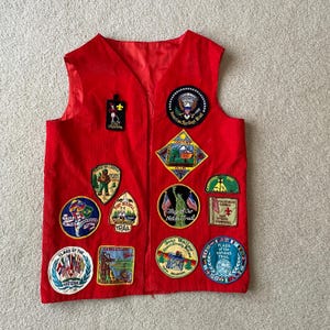 Vintage 1960s Boy Scouts America BSA Red Corduroy Vest 36 Patches