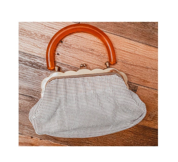 Vintage Whiting & Davis white mesh handbag with or