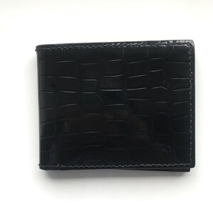 Producto de cuero para hombres. La billetera es clásica. Una billetera fina. Personalización. Una billetera individual. Regalo para un hombre. Apoye a la tienda ucraniana.