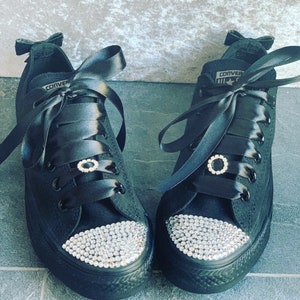 Black mono crystal converse