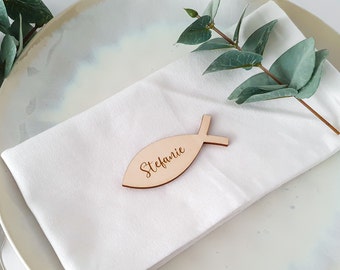 Fish-shaped name tags for baptism, communion & confirmation - Christening wooden place cards