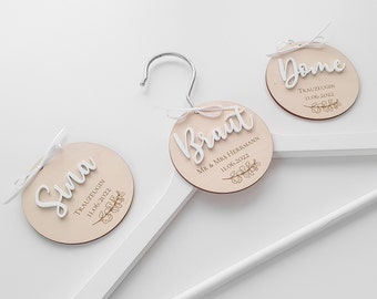 Personalisierter Anhänger für Braut Kleiderbügel - Holz Hochzeitsanhänger Name Brautjungfern - Geschenk zur Hochzeit