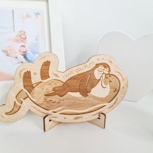 Muttertagsgeschenk Otter-Karte aus Holz - Holzkarte zum Aufstellen: Personalisierbares Geschenk für Mama