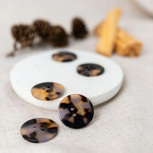 Beguiled button set (10mm, 12mm, 15mm, 20mm, 25mm)