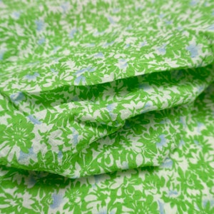 Green lush cotton seersucker Price per metre image 2