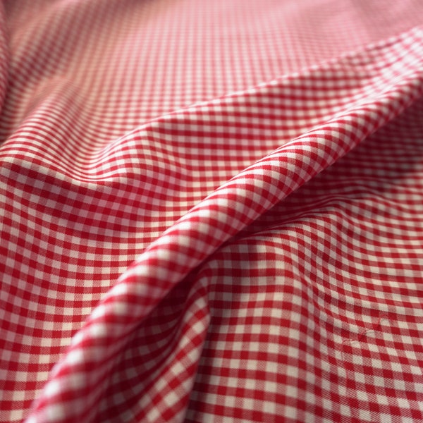 Viscose Tencel Vichy rouge cerise - respectueux de l'environnement, lisse et drapable | PRIX AU MÈTRE | Vente en gros