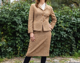 Vintage Brown Wool Tweed Skirt Suit - Classic Elegance for Women