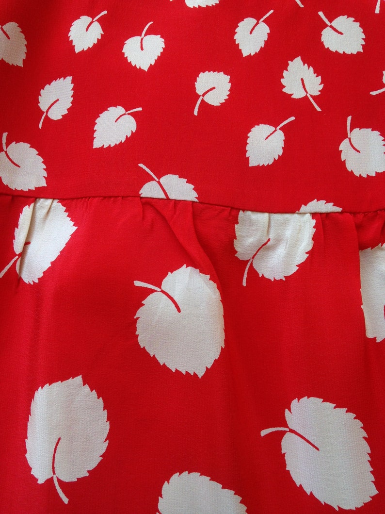 Vintage silk skirt woman Summer silk skirt red skirt midi silk skirt leaves print skirt