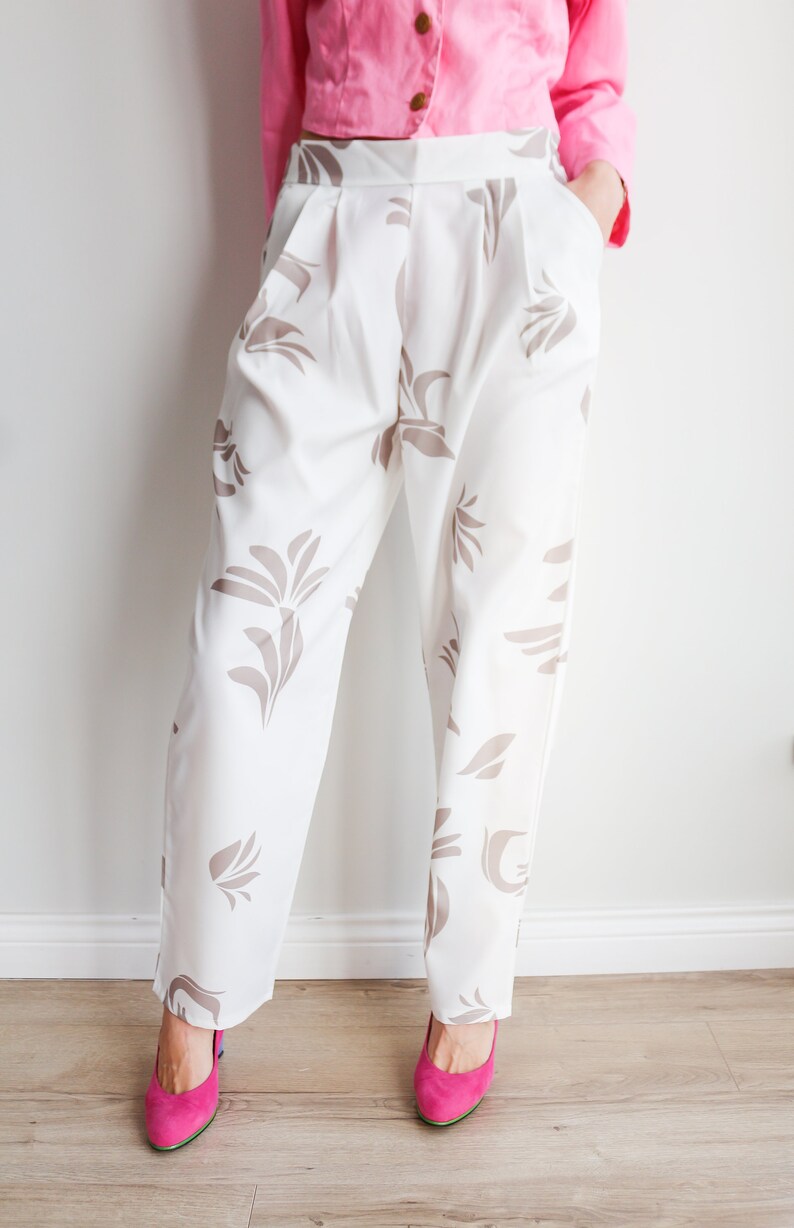 Vintage pants Vintage beige trousers Cruise style Mom pants High waist pants