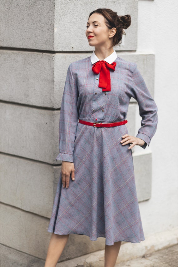 Vintage Gray Dress with White Collar, Red Belt, a… - image 1