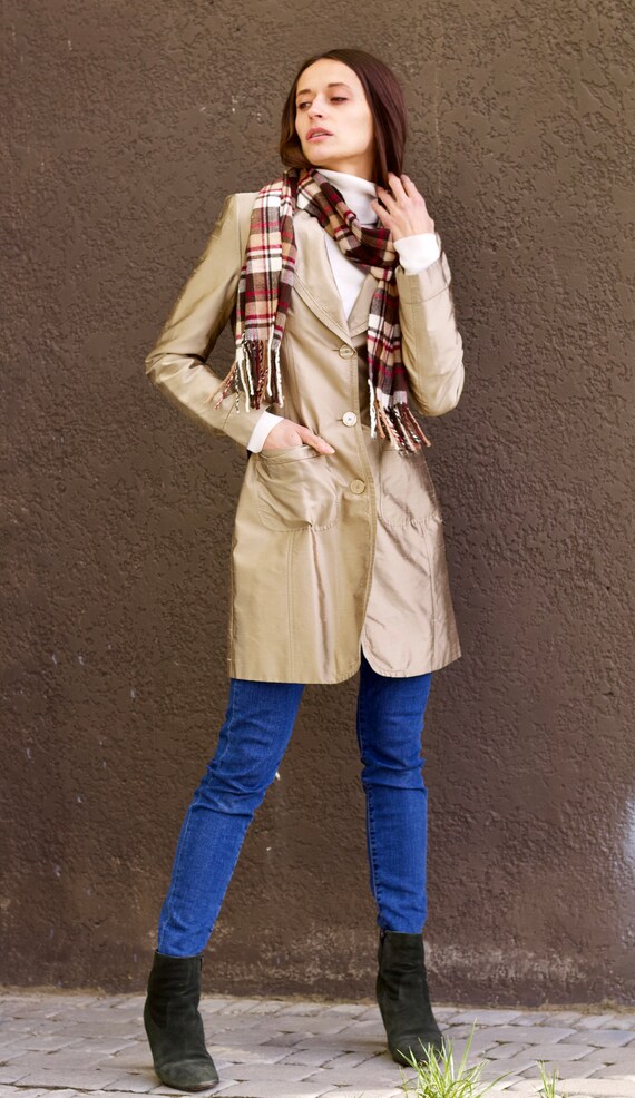 Vintage trench coat 100% silk trench Beige trench