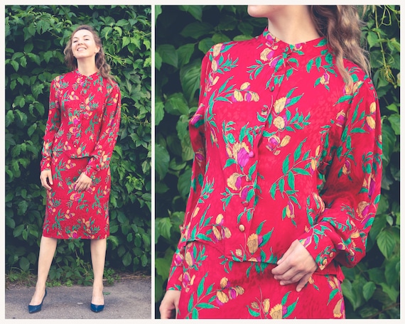 Vintage woman's skirt suit Vintage silk dress Red