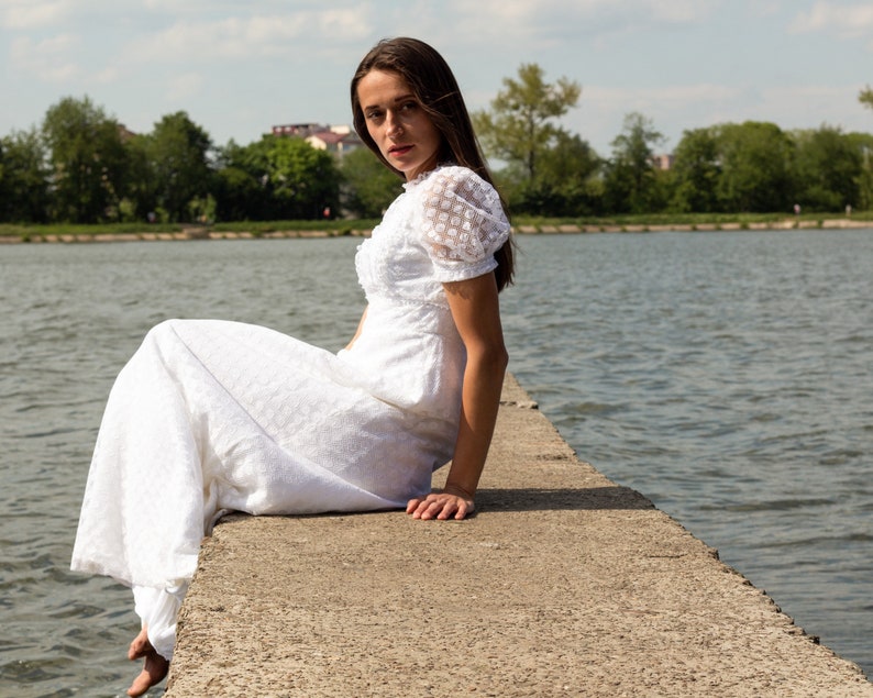 Vintage wedding dress White lace dress
