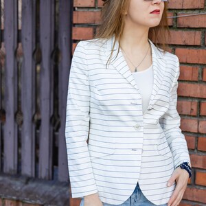 Chic Women's Vintage Jacket White Stripes in Luxurious Cotton and Silk image 3