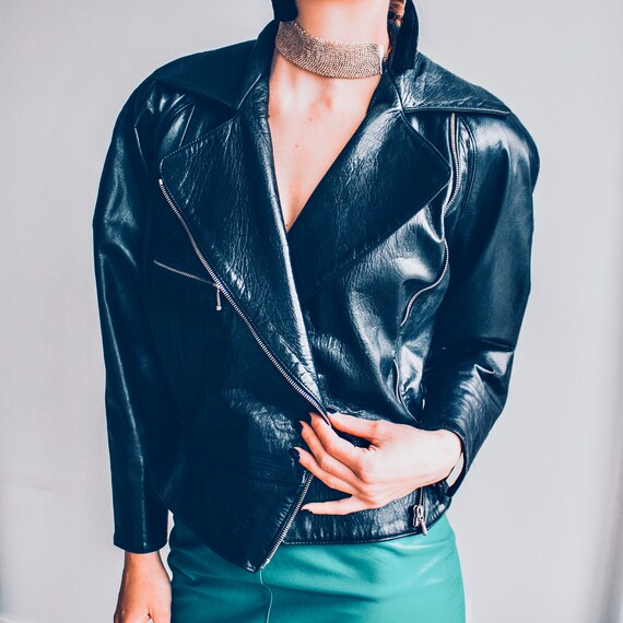 Amazing black leather jacket / Vintage leather jac