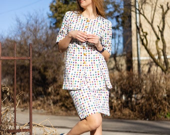 Vintage White Cotton Skirt Set with Short Sleeve Jacket and Pencil Skirt - Golden Buttons, Floral Print