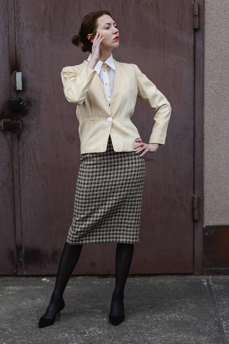 Laura Ashley Vintage Wool Skirt Elegant Houndstooth Pencil Skirt image 7