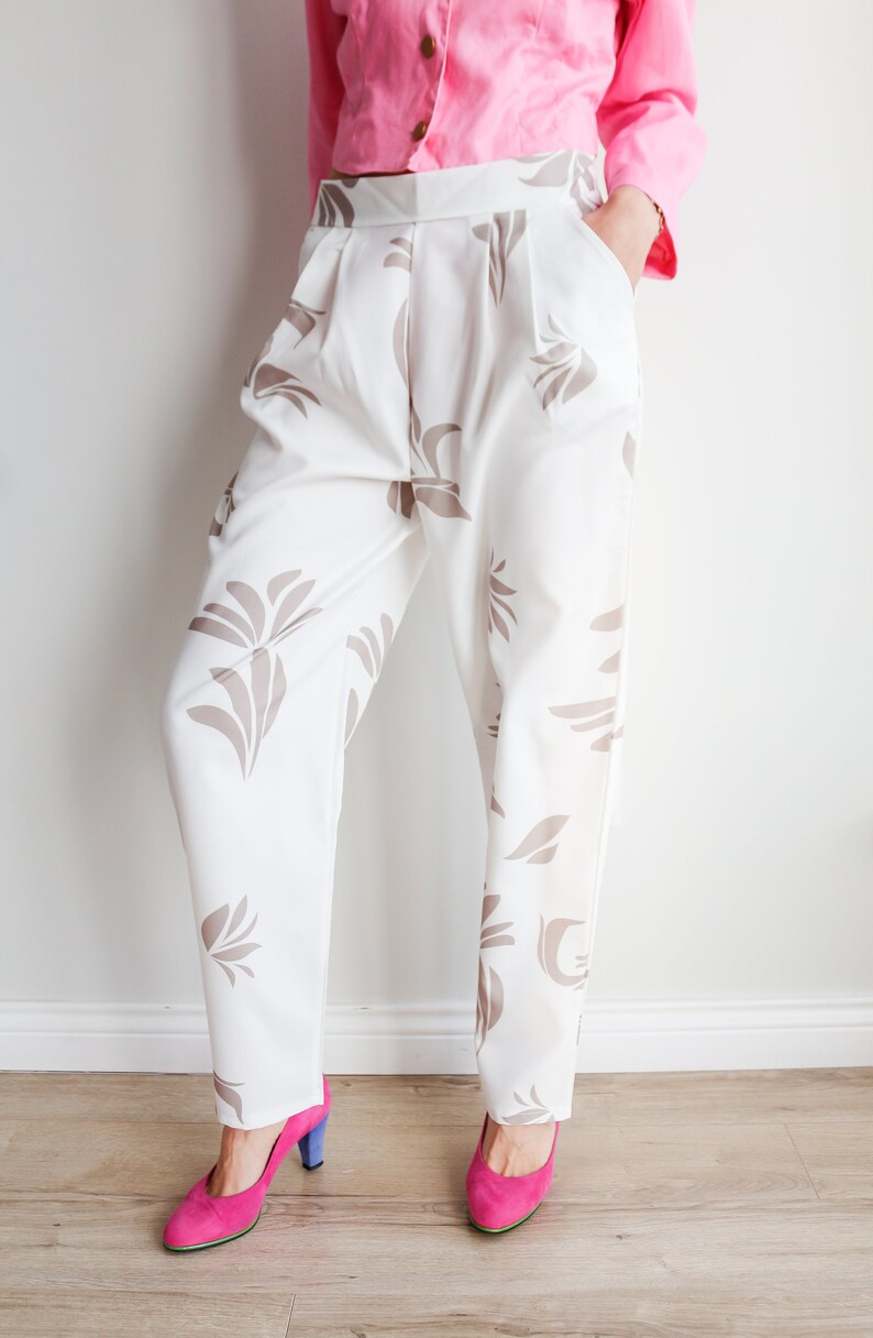 Vintage pants Vintage beige trousers Cruise style Mom pants High waist pants