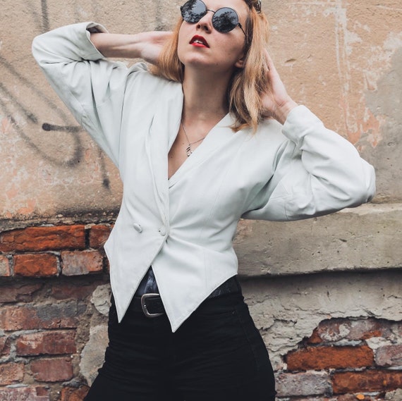 Amazing white leather jacket / Vintage leather jac