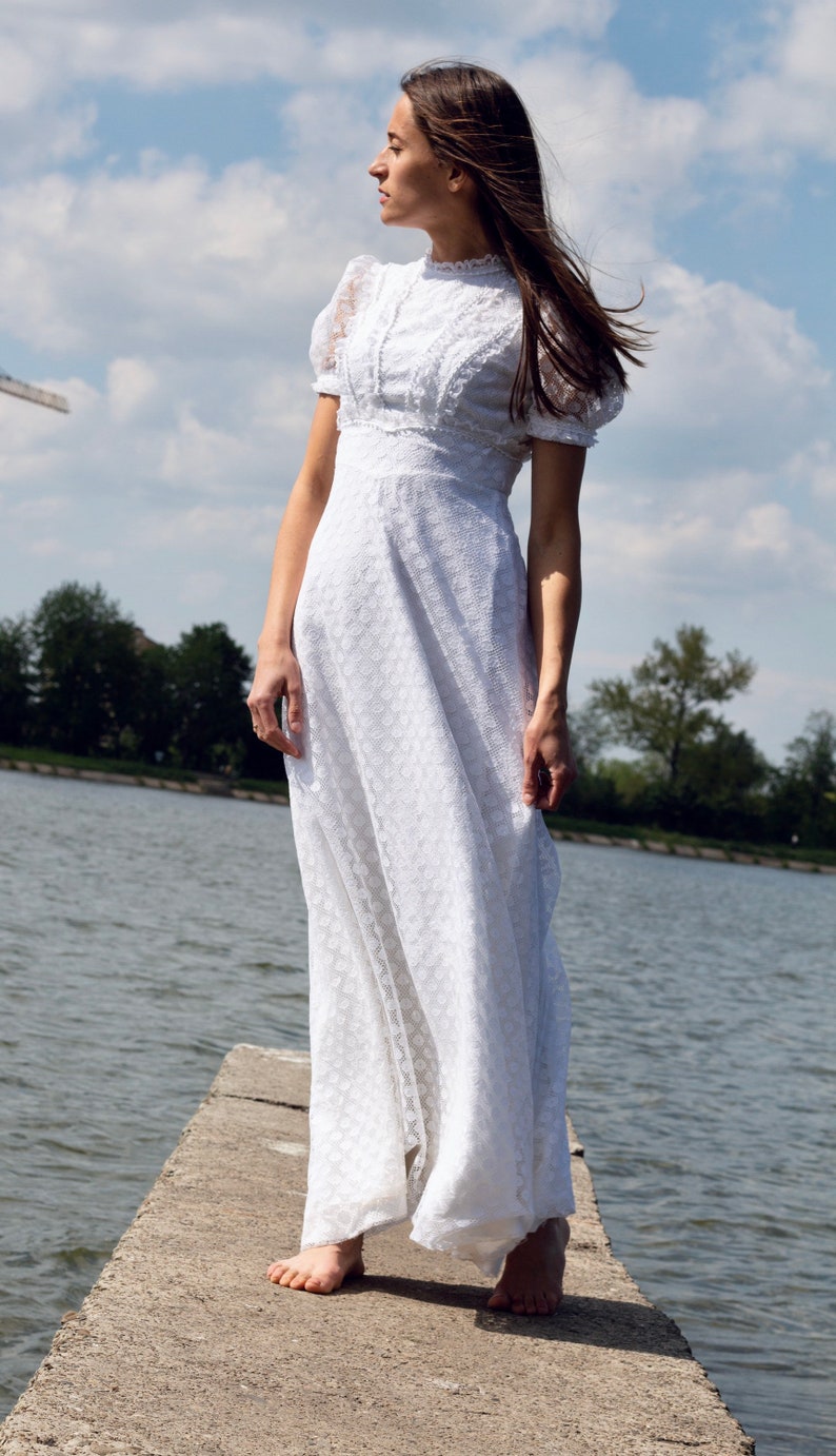 Vintage wedding dress White lace dress