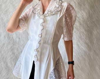 Vintage White Ruffled Blouse with Puff Sleeves – French Elegance
